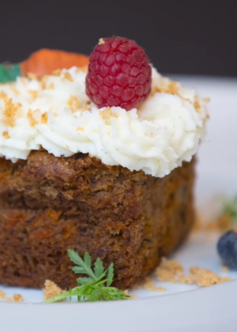 Hora de les postres! I què millor que un un mos de Pasti Imperial de Pastagna 🥕👨🍳